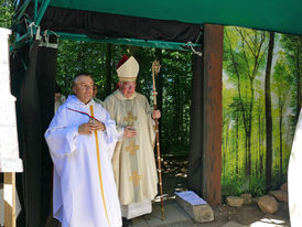 Festgottesdienst zum 1.000 Todestag des Heiligen Heimerads auf dem Hasunger Berg (Foto: Karl-Franz Thiede)